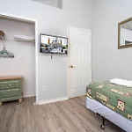 Cozy Vacation Home Near To Disney 2619